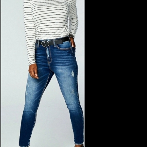 Kancan Estilo Stretch Skinny Blue Denim Jeans Distressed Sandblasted Pants EUC - Picture 1 of 13